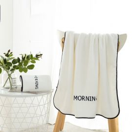 Towel Duxbury 70x140cm 240g-white